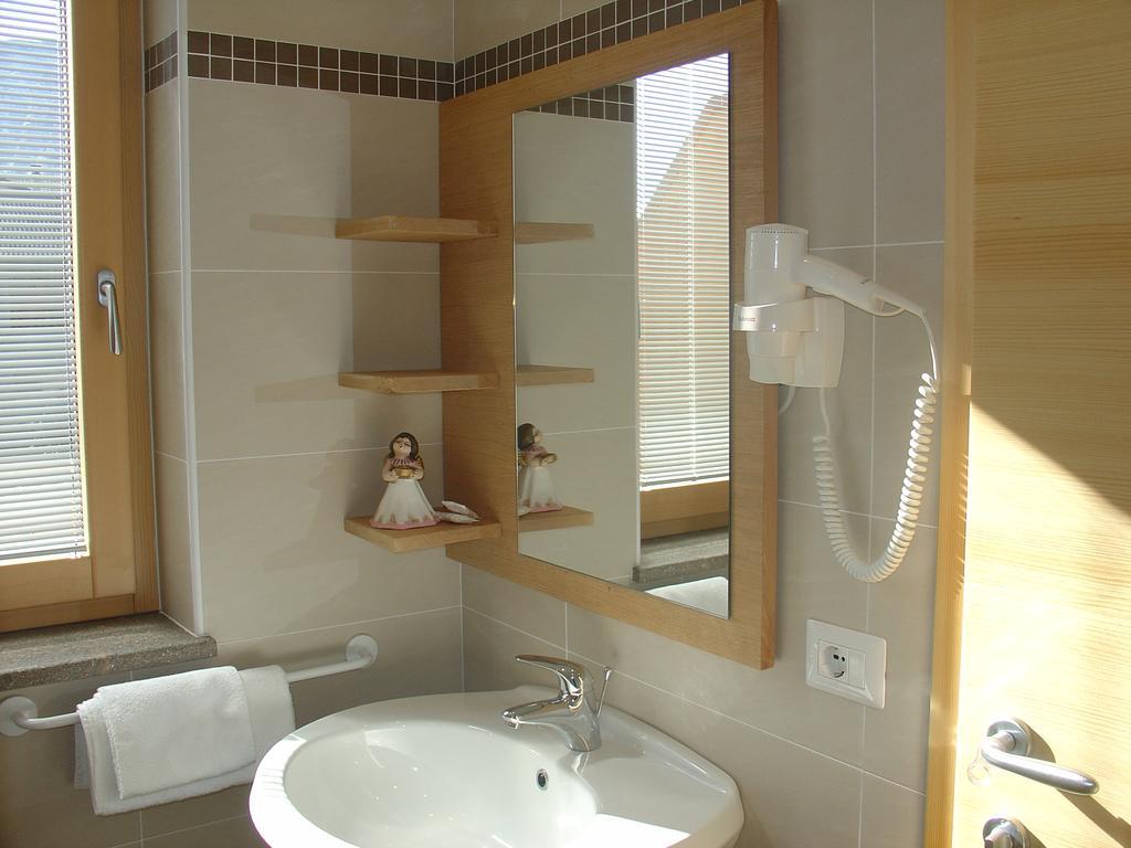 Agriturismo Girasole Fai della Paganella Room photo